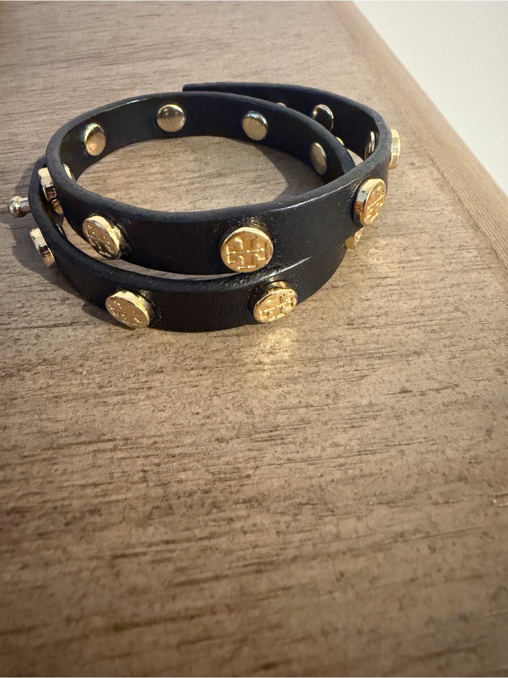 Tory Burch wrap bracelet - black leather